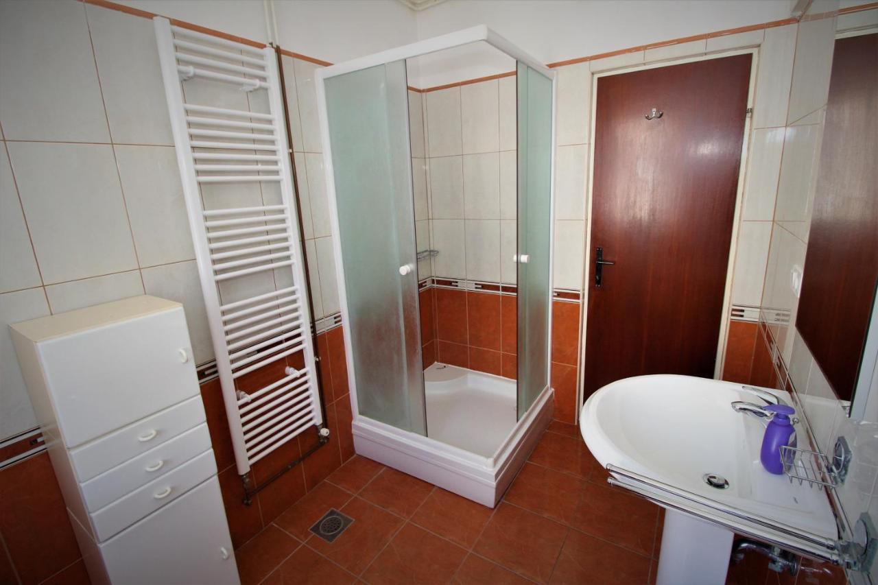Apartments And Rooms With Parking Space Pag - 13060 Паг Екстериор снимка