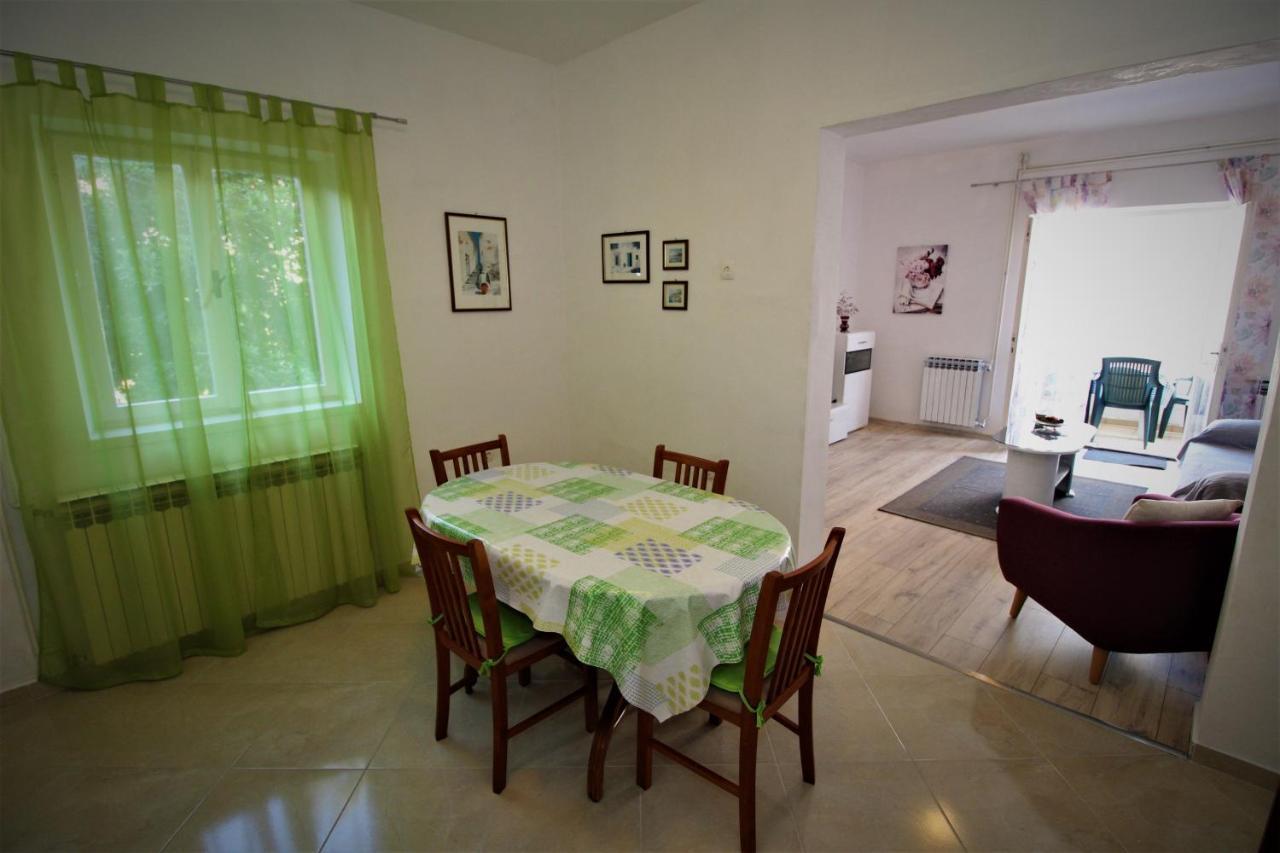 Apartments And Rooms With Parking Space Pag - 13060 Паг Екстериор снимка