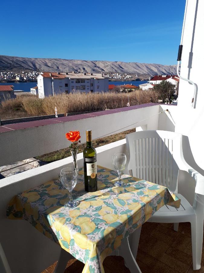 Apartments And Rooms With Parking Space Pag - 13060 Паг Екстериор снимка